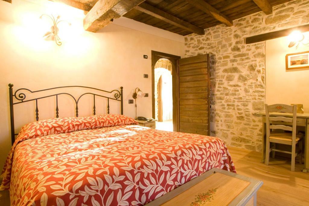 Albergo Ca Cerfogli Acquaria Kültér fotó